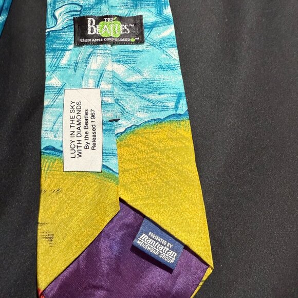 Beatles Memorabilia Lucy In The Sky With Diamonds Silk Tie VINTAGE Early 1990s - Picture 3 of 6